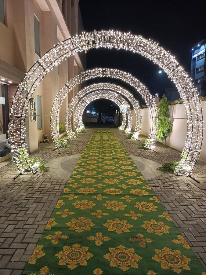 Vivanta Jamshedpur, Golmuri エクステリア 写真