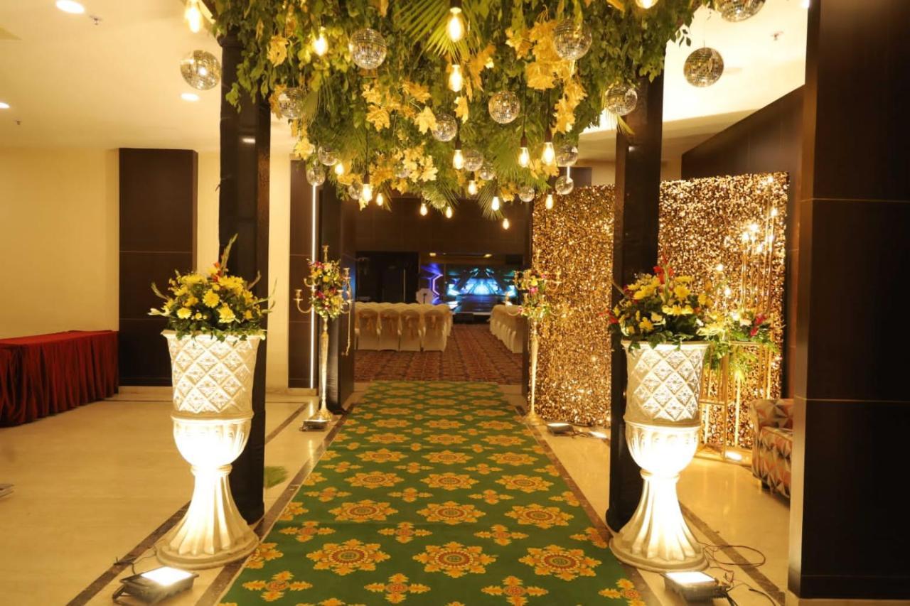 Vivanta Jamshedpur, Golmuri エクステリア 写真