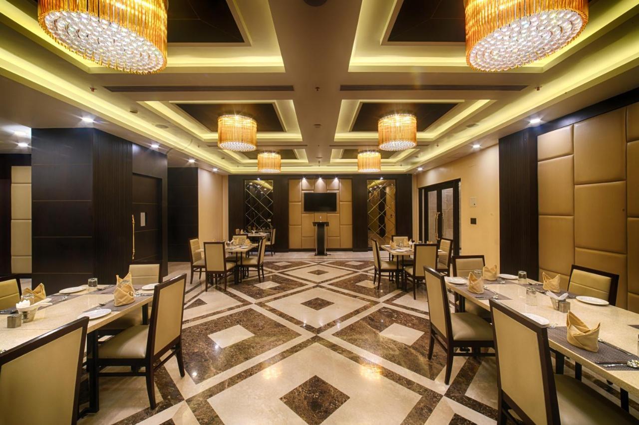 Vivanta Jamshedpur, Golmuri エクステリア 写真