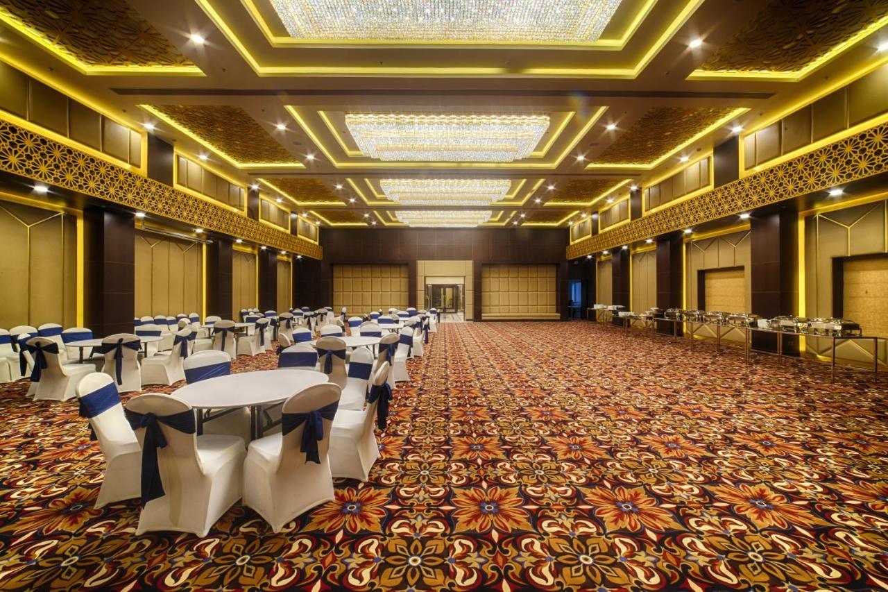 Vivanta Jamshedpur, Golmuri エクステリア 写真