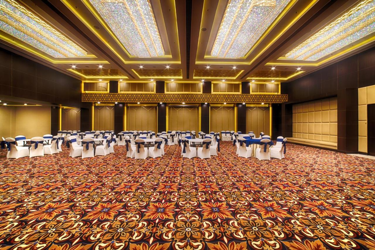Vivanta Jamshedpur, Golmuri エクステリア 写真